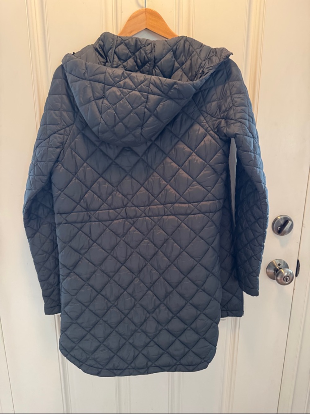 Athleta Whisper Featherless Parka Quilted Puffer Jacket in Blue/Green - Picture 5 of 5